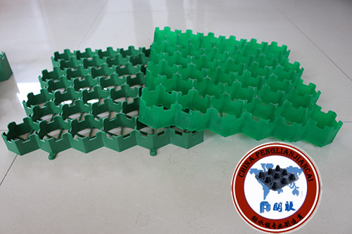 停車場植草格http://www.jnctshop.cn/
